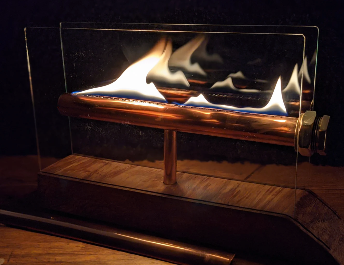 Indoor/Outdoor Tabletop Oil Burner/Lamp