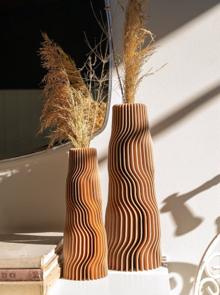 Natural Wood Vase – Vertical Stripes for Contemporary and Minimalist Spaces
