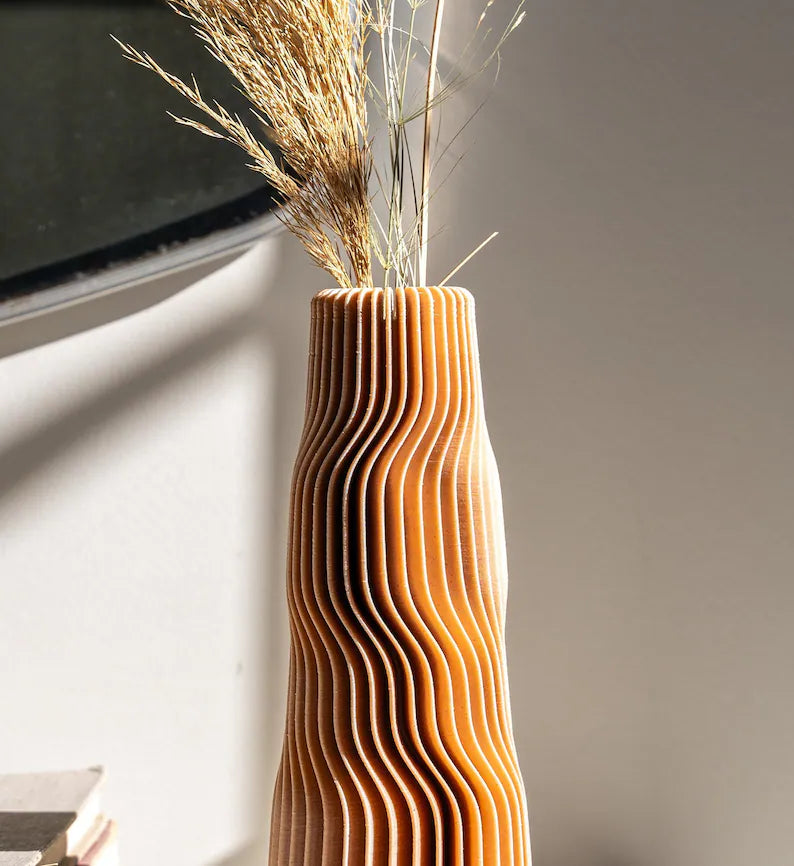Natural Wood Vase – Vertical Stripes for Contemporary and Minimalist Spaces