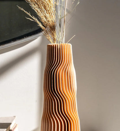 Natural Wood Vase – Vertical Stripes for Contemporary and Minimalist Spaces