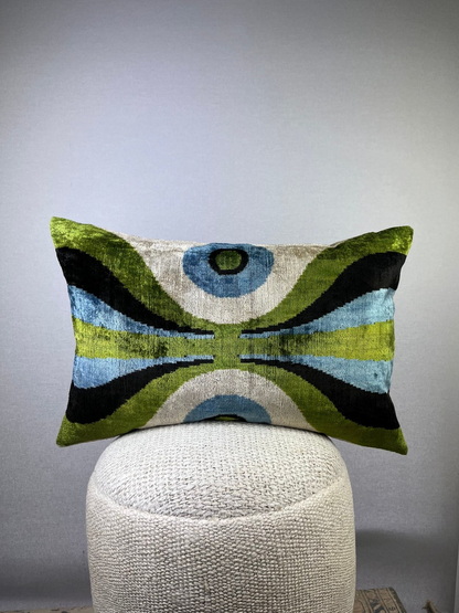 velvet ikat cushion | velvet pillow | ikat pillow | ikat cushion