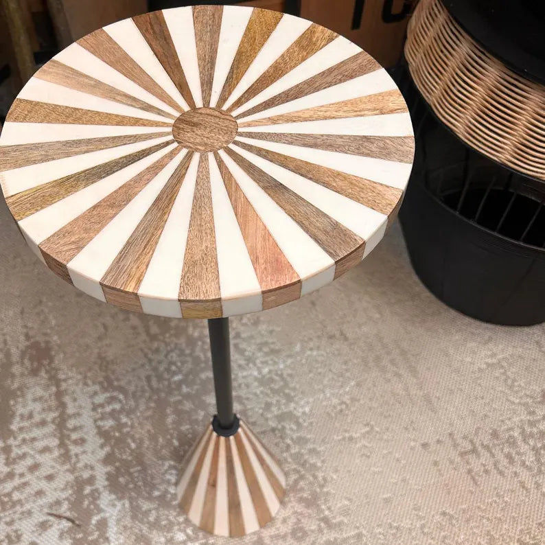 White Resin and Wood Round Starburst Side Table, Inlay Drinks Table, Wooden Side Table, Home Decor, Interior Furniture, Stylish Design