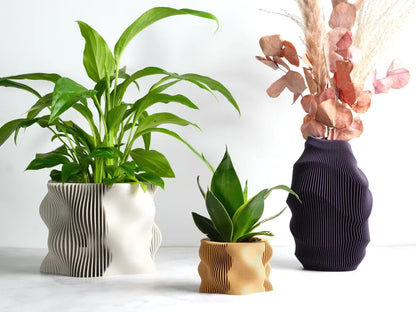 Kura-Pot Curvy | Minimalistic & Elegant Indoor Planter Pot | With Hidden Drainage Windows | Great Gift for Plant Lover!