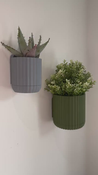 Modern Minimalist Wall-Mounted Planter – Indoor Decor with Hidden Drip Tray